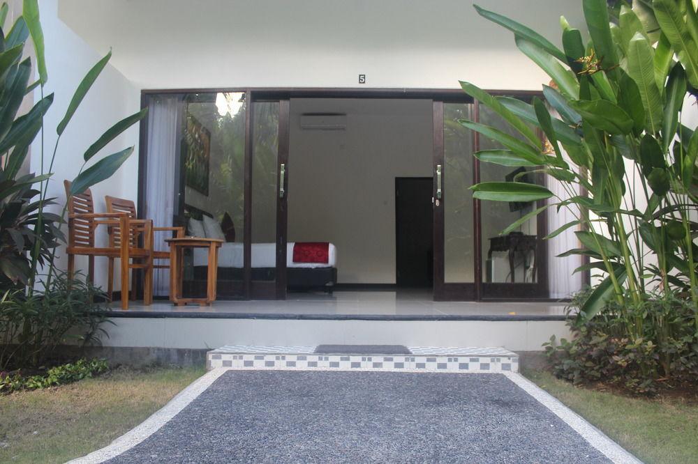 Palm Garden Hotel 3*
